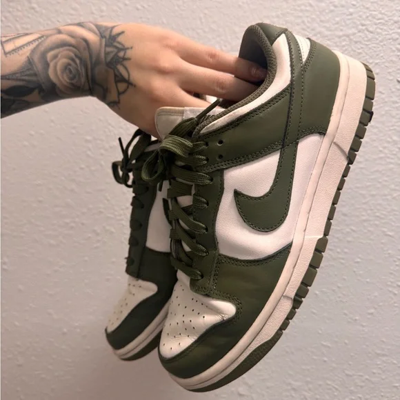 Nike Dunk Low Retro - Picture 4 of 5